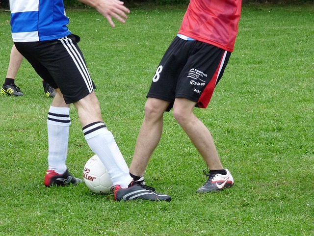 格兰足球的 格兰足球的